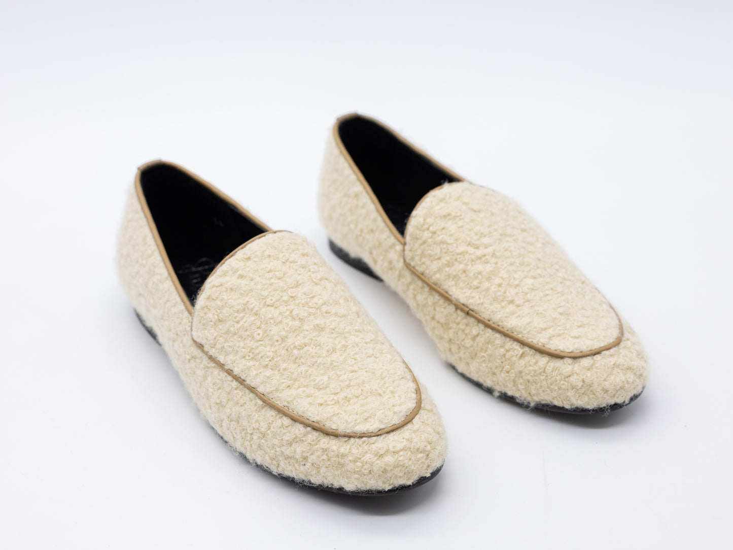 B. SLIPPER TEDDY MC20