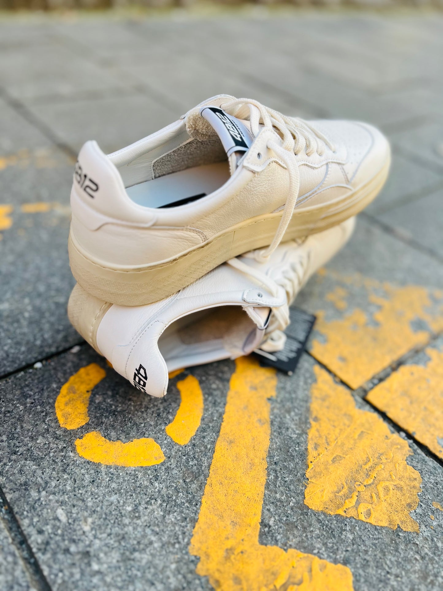 4B12 SNEAKERS HYPER U108