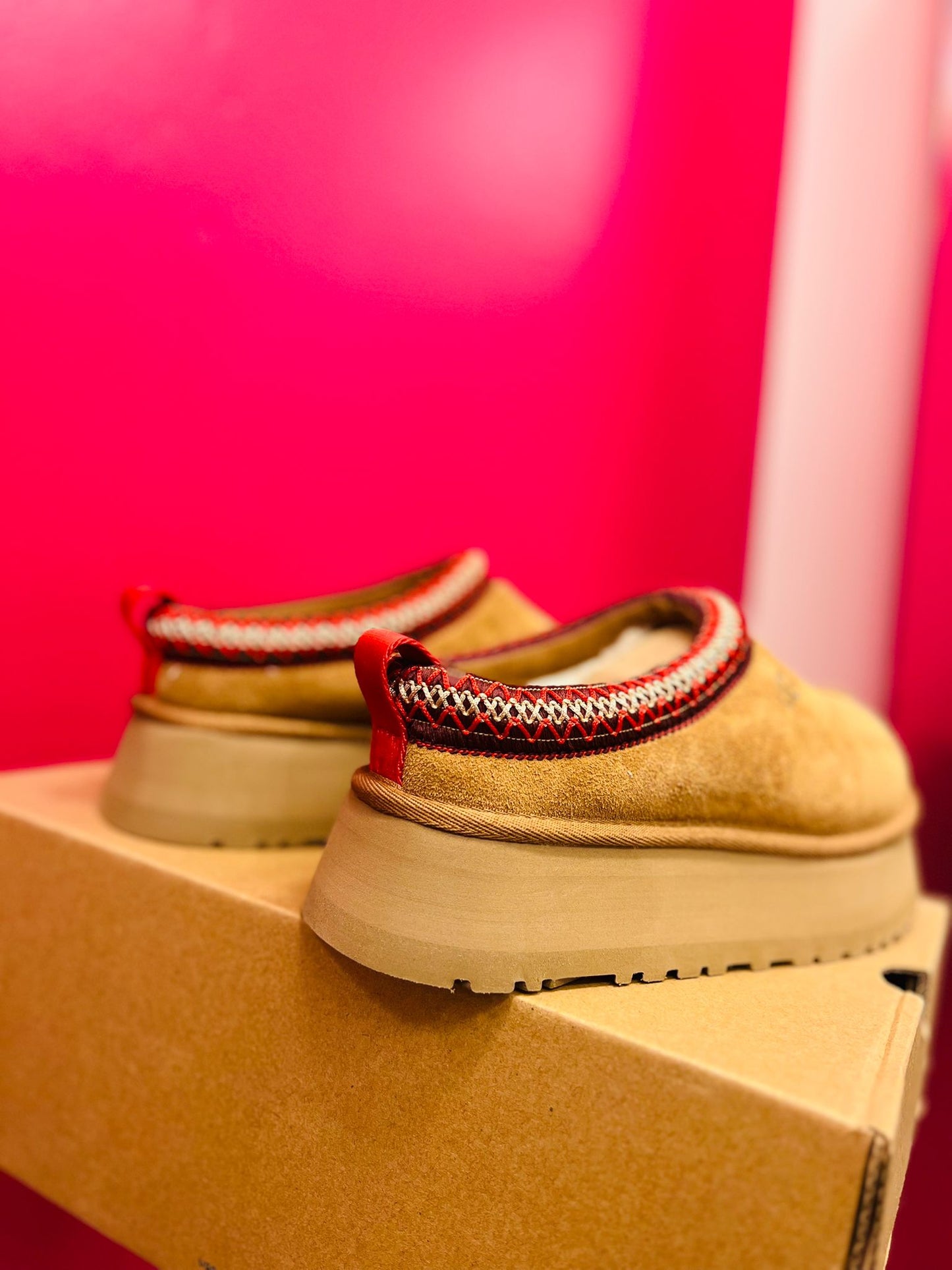 UGG TAZZ CHESNUT