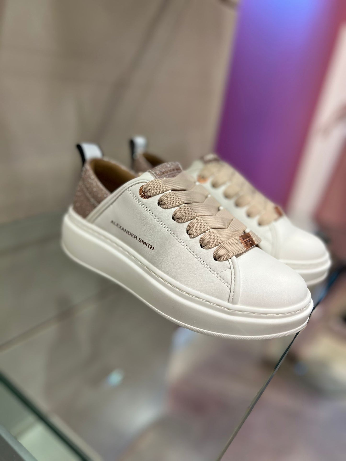 ALEXANDER SMITH ECO WEMBLEY 6733