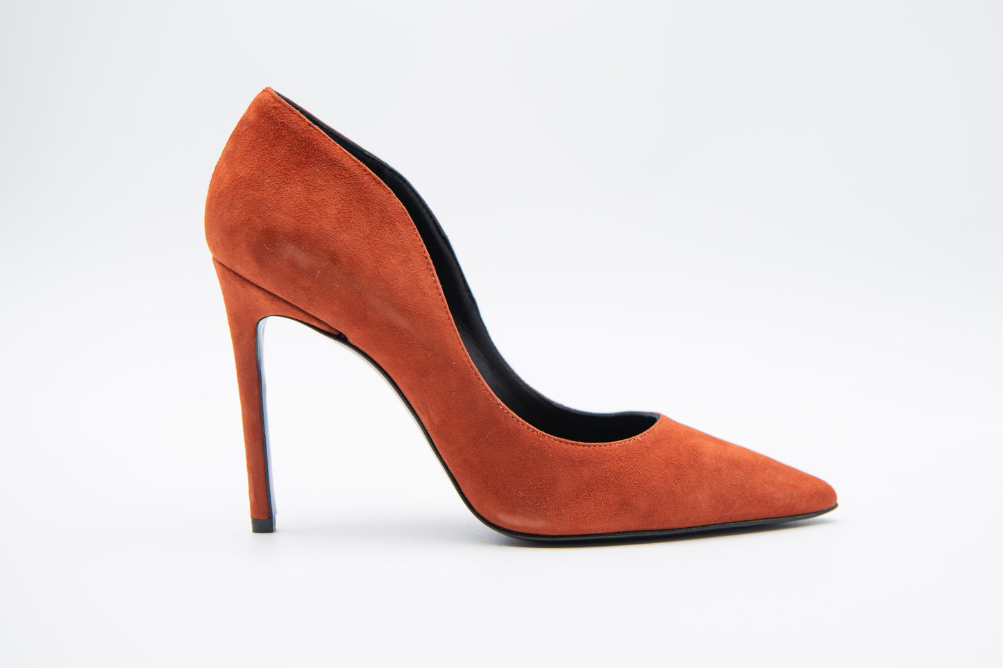 MARC ELLIS DÉCOLLETÉ MT28