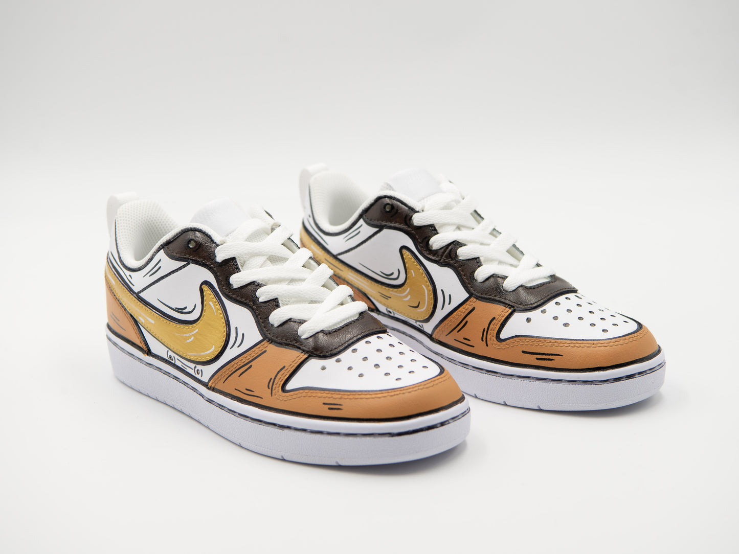 NIKE COURT COMICS BROWN