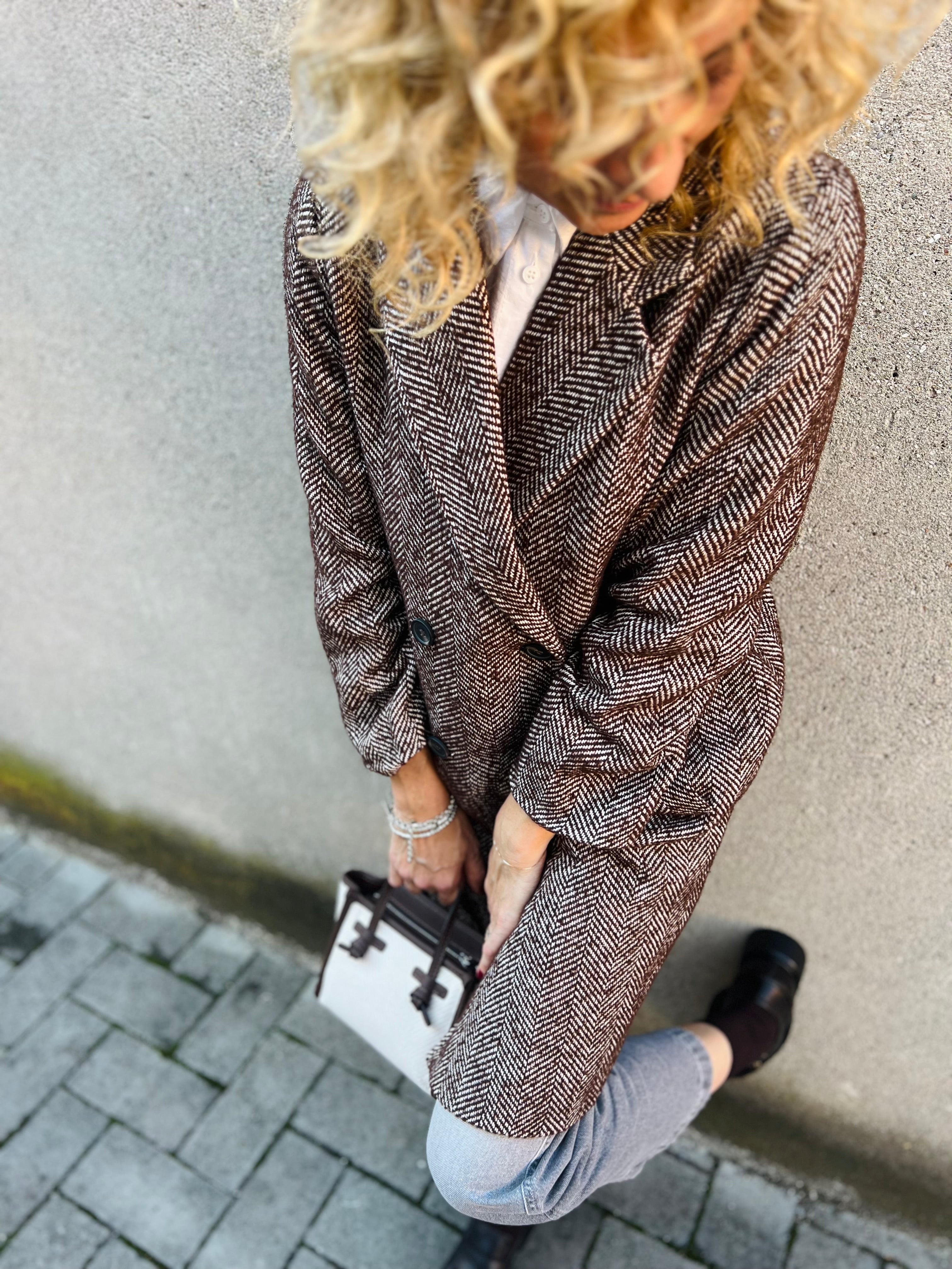 ABBIGLIAMENTO
