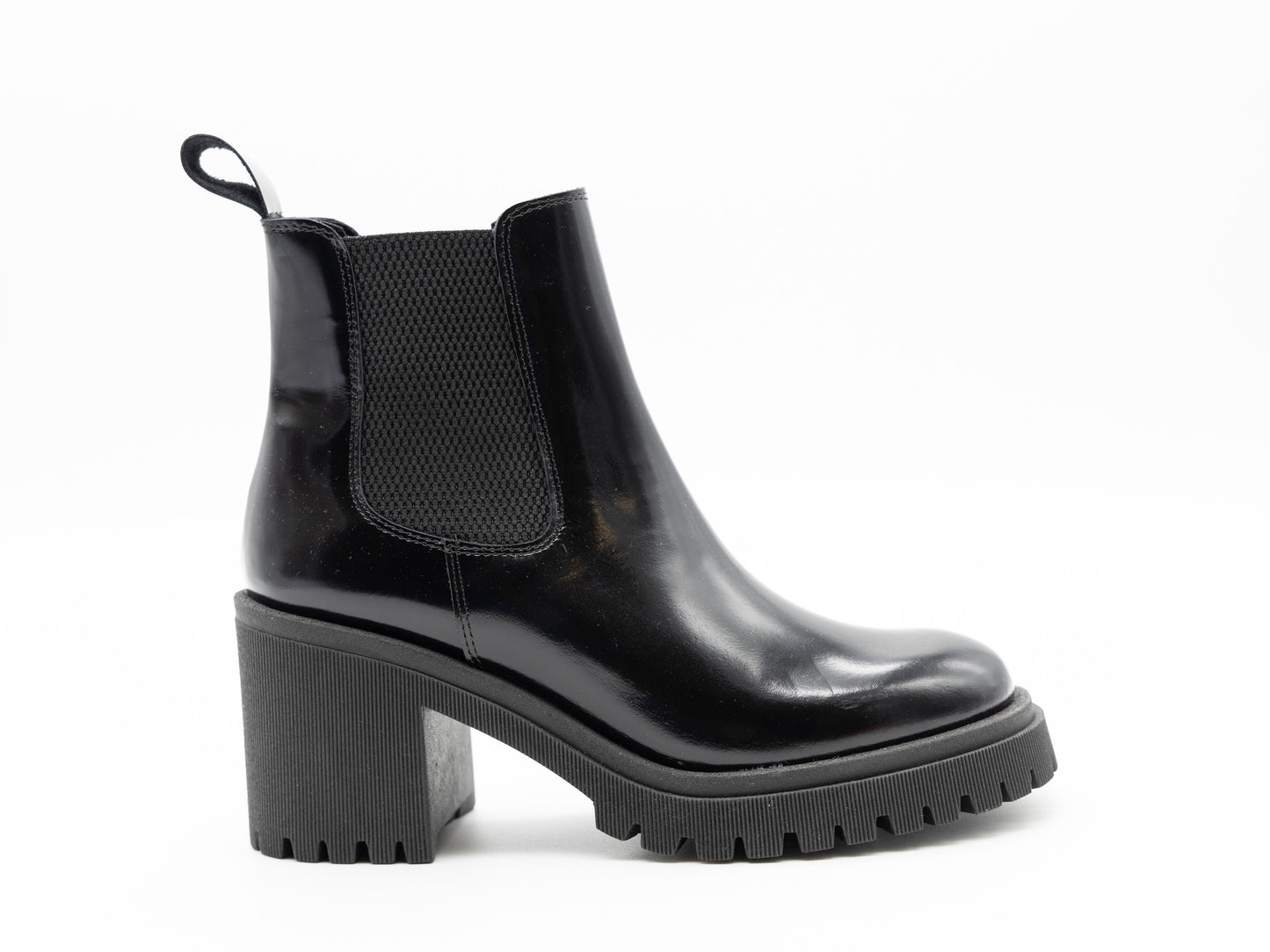 MOVIMENTI ANKLE BOOTS