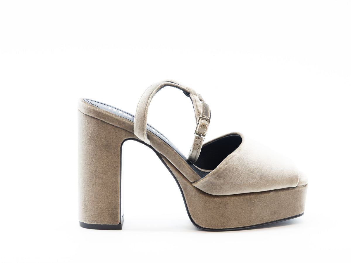 BIBI LOU SANDALO OMEN SANDAL 110