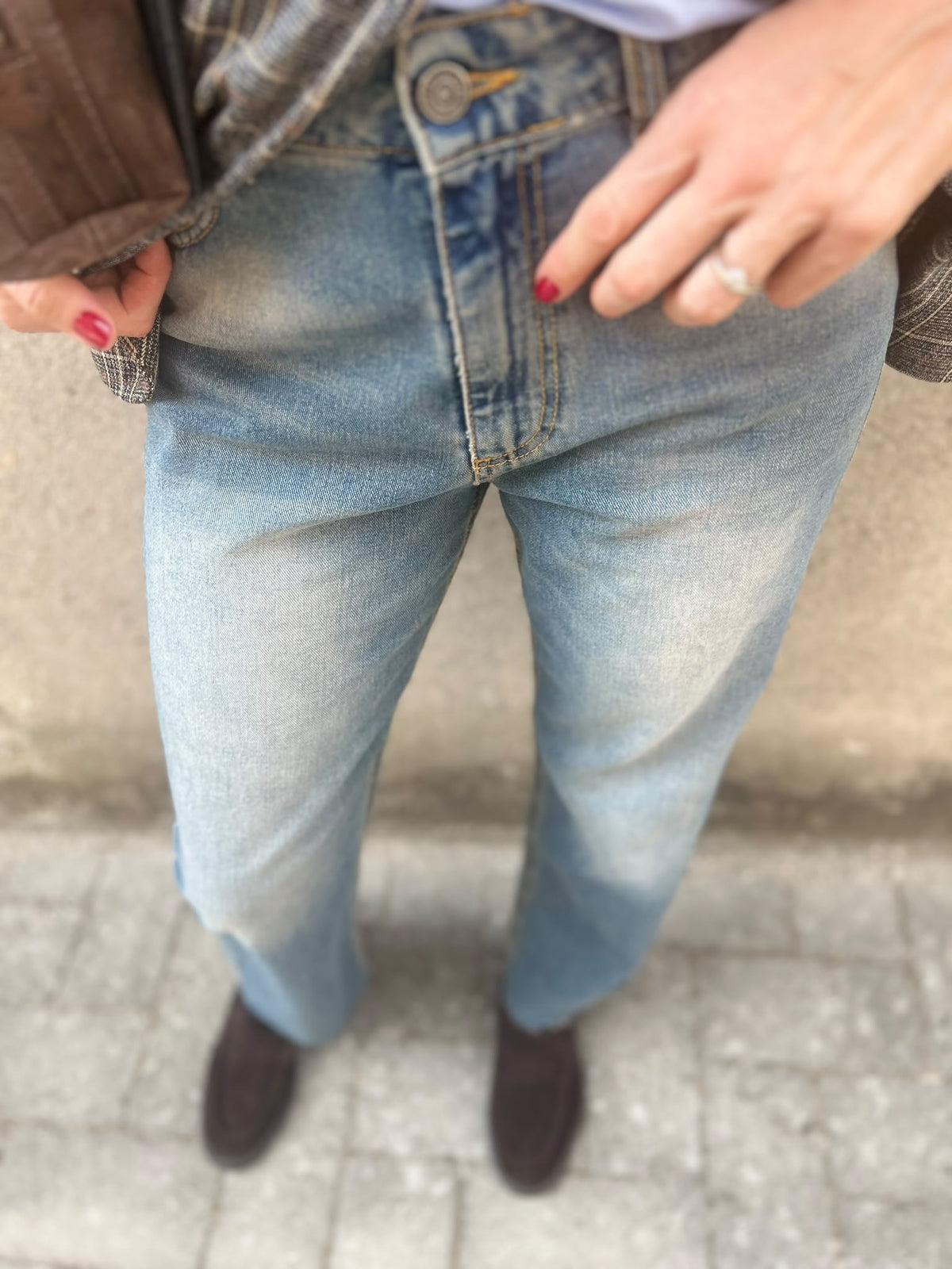 TENSIONE IN JEANS MOMA