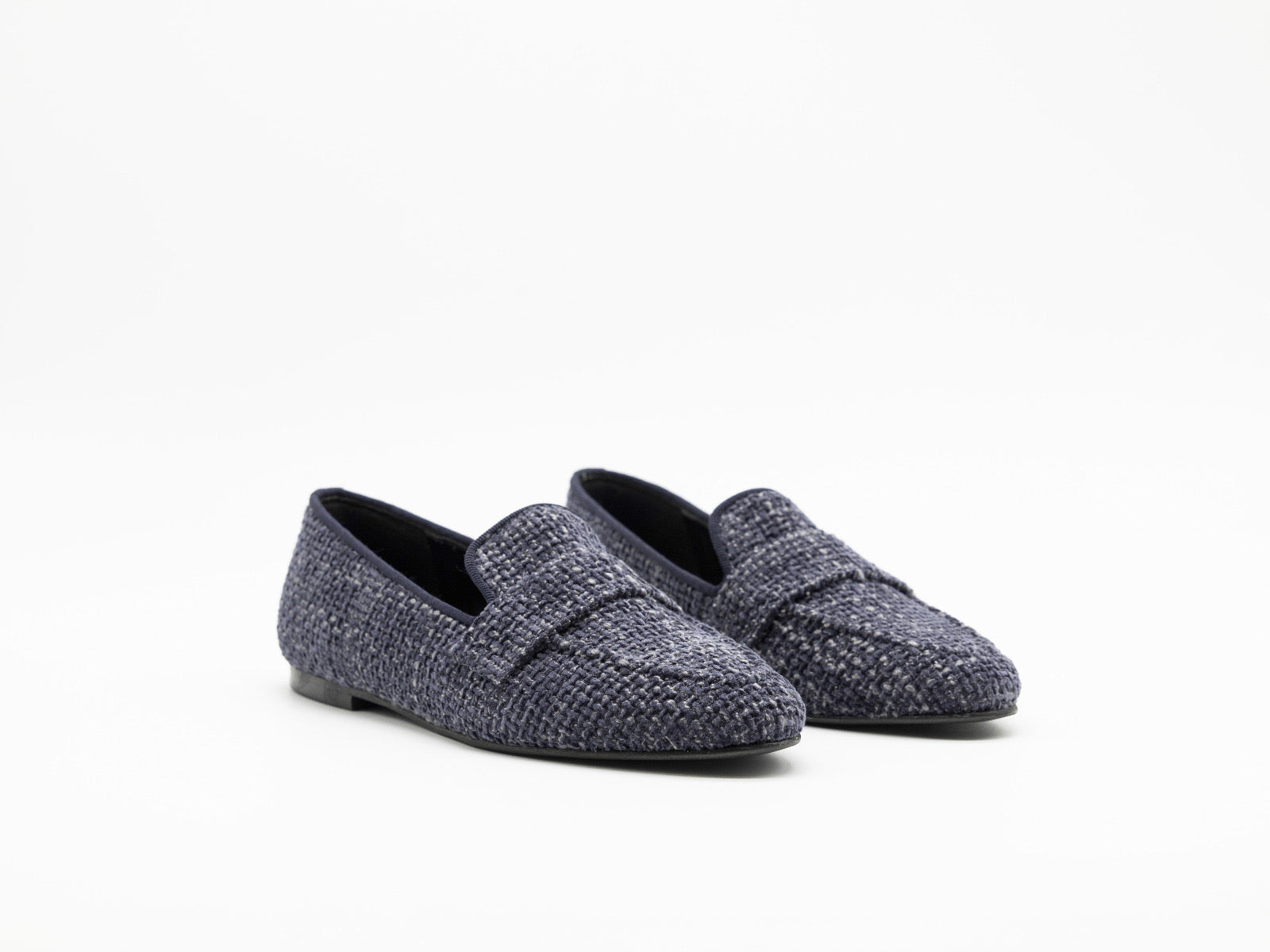B. MOCASSINO BLU MC74
