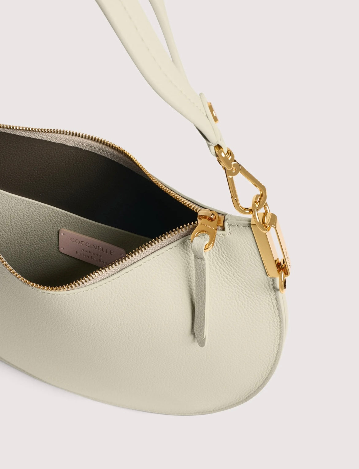COCCINELLE SUNUP MEDIUM E