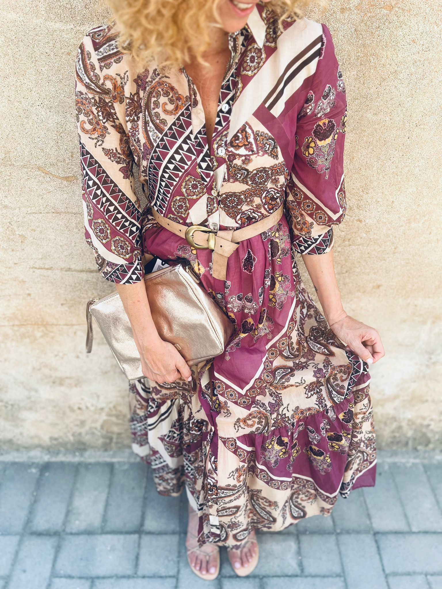 TENSIONE IN ABITO PAISLEY