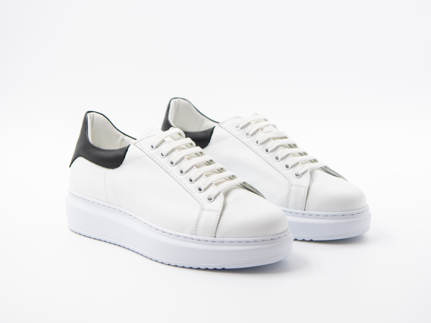 LEMARE SNEAKERS