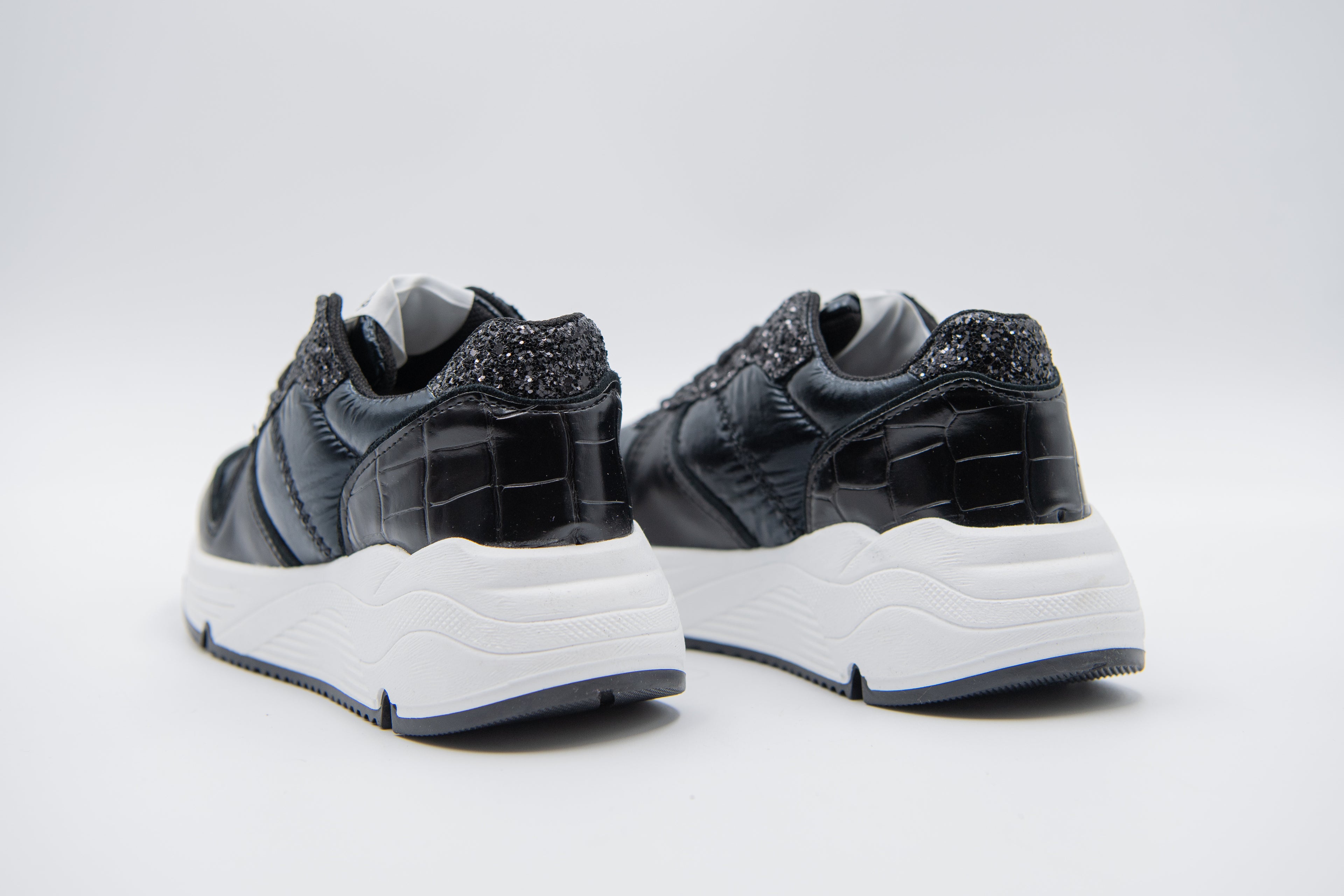UMA PARKER SNEAKERS