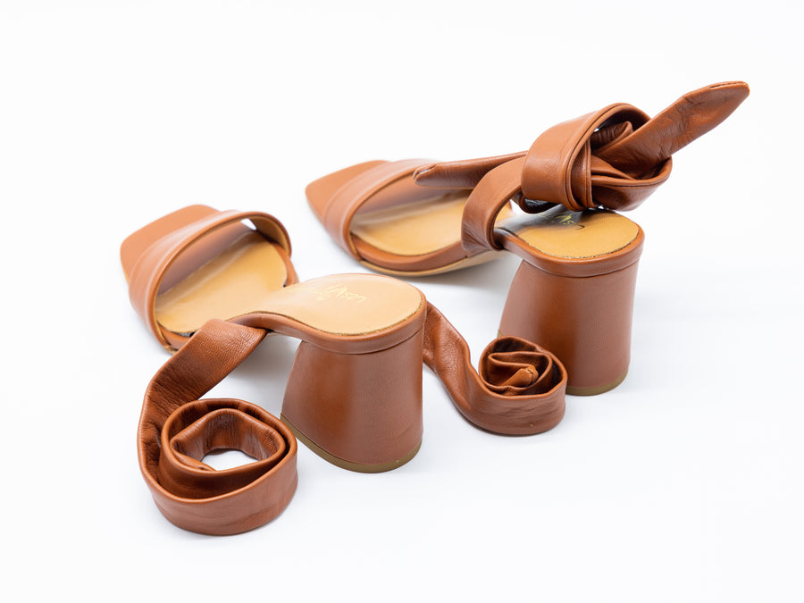 LES TULIPES SANDALO LACE-UP 01.70